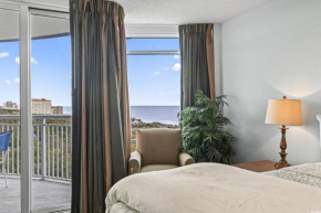 Spacious Luxurious 2B2B Ocean View Condo Sleeps 8